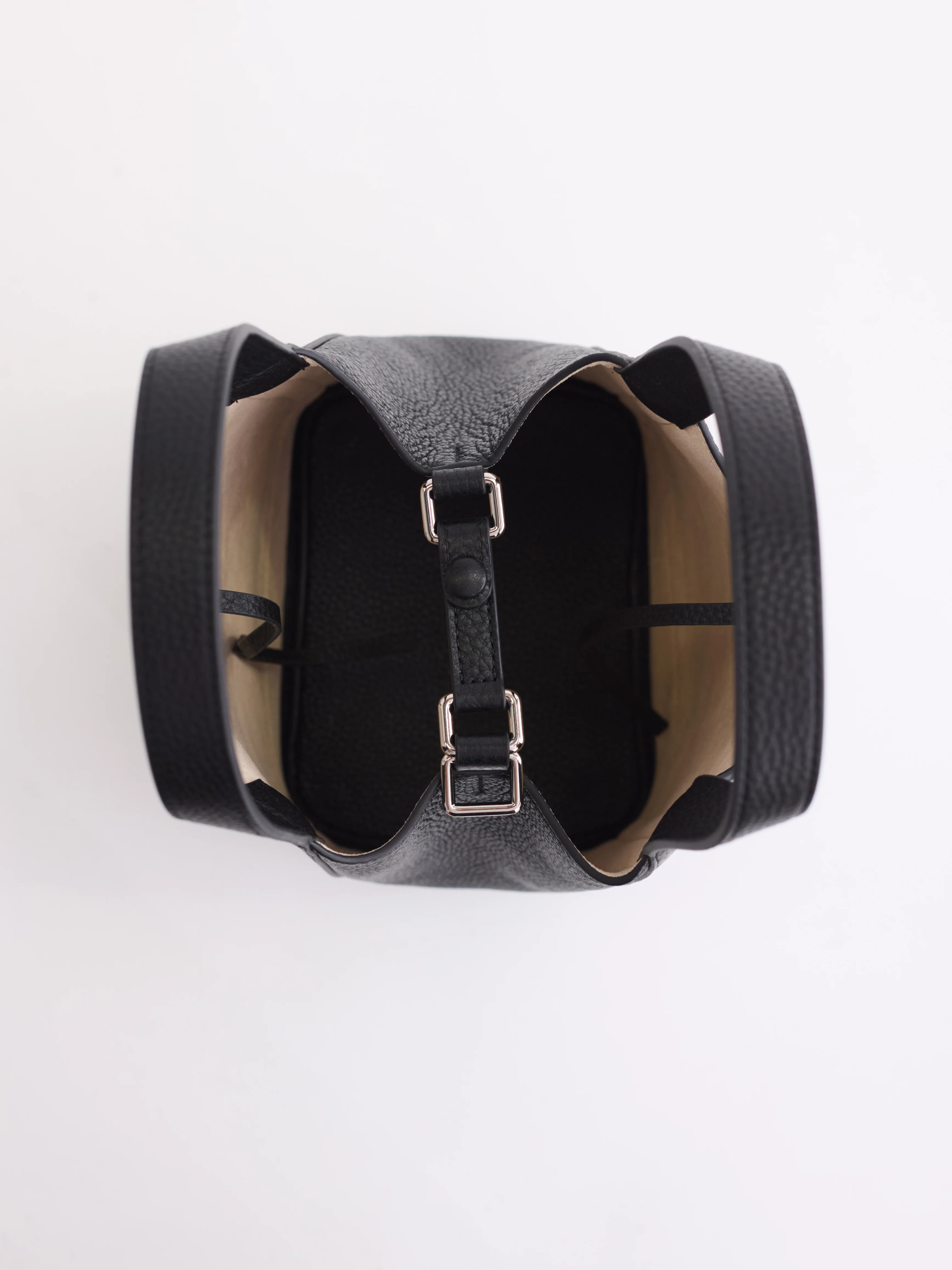 Alexie Tote: Black Pebbled Leather - Image 8