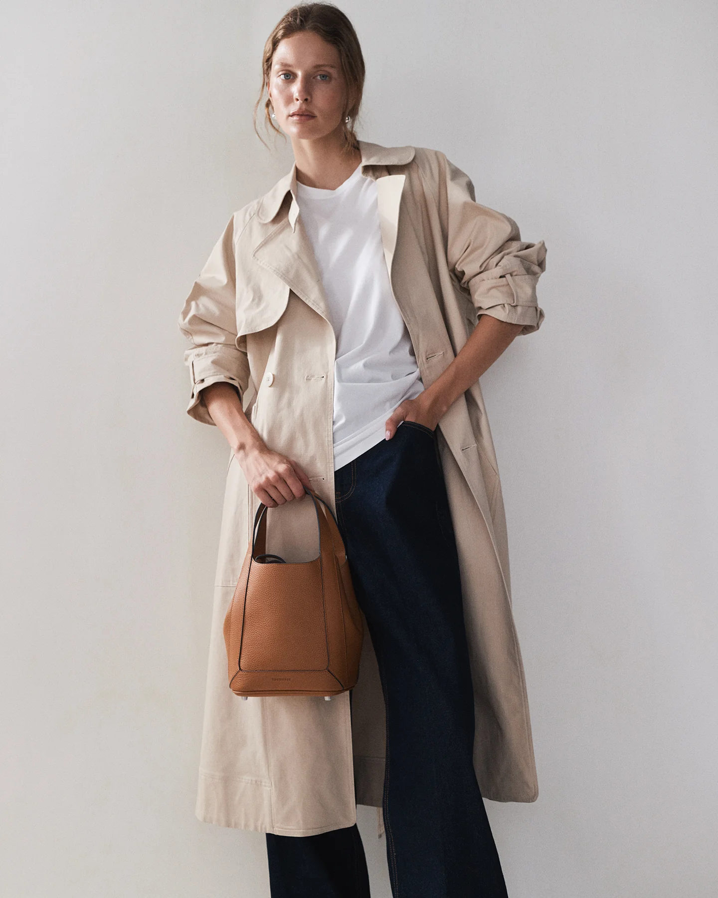 Alexie Tote: Tan Pebbled Leather - Image 3