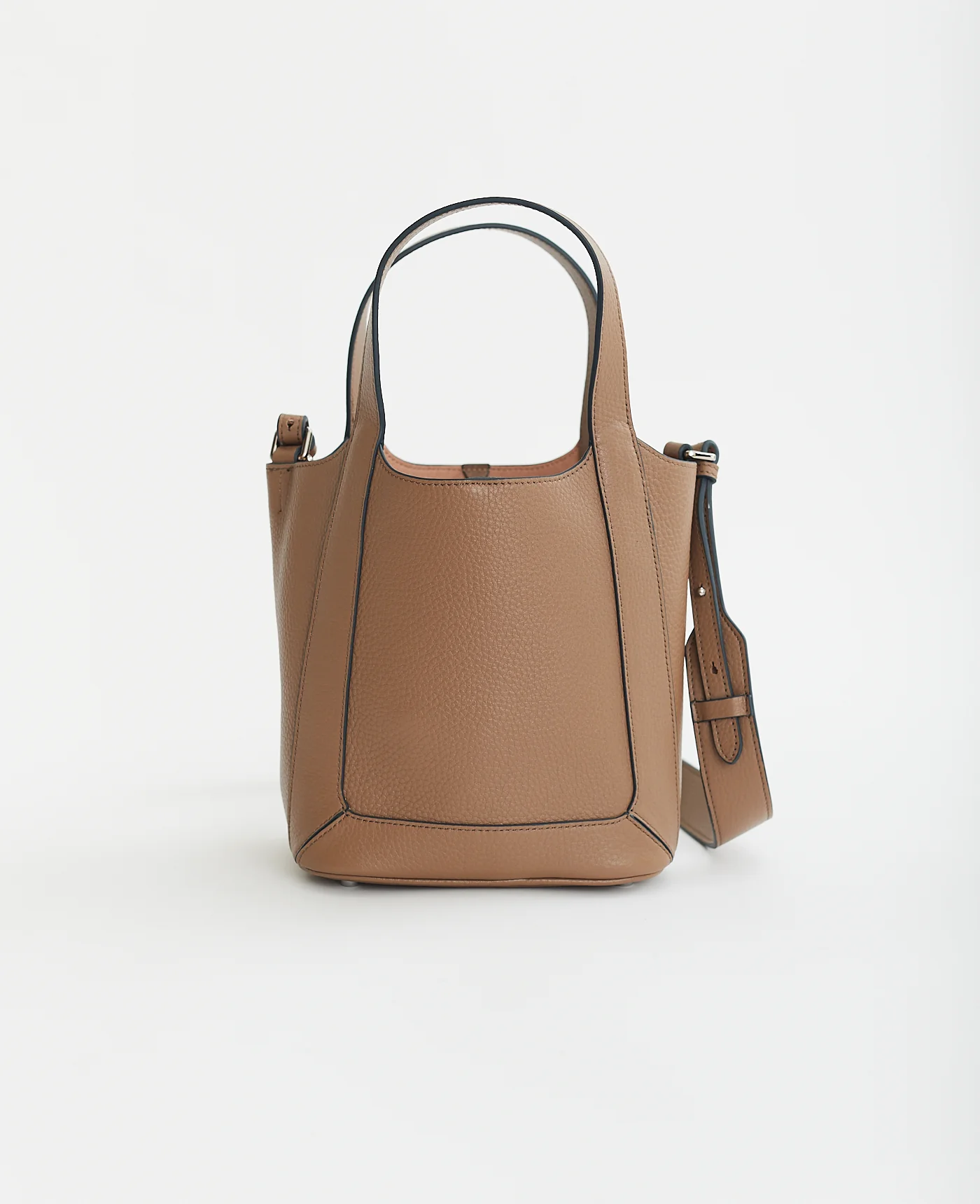 Alexie Tote: Taupe Pebbled Leather - Image 12