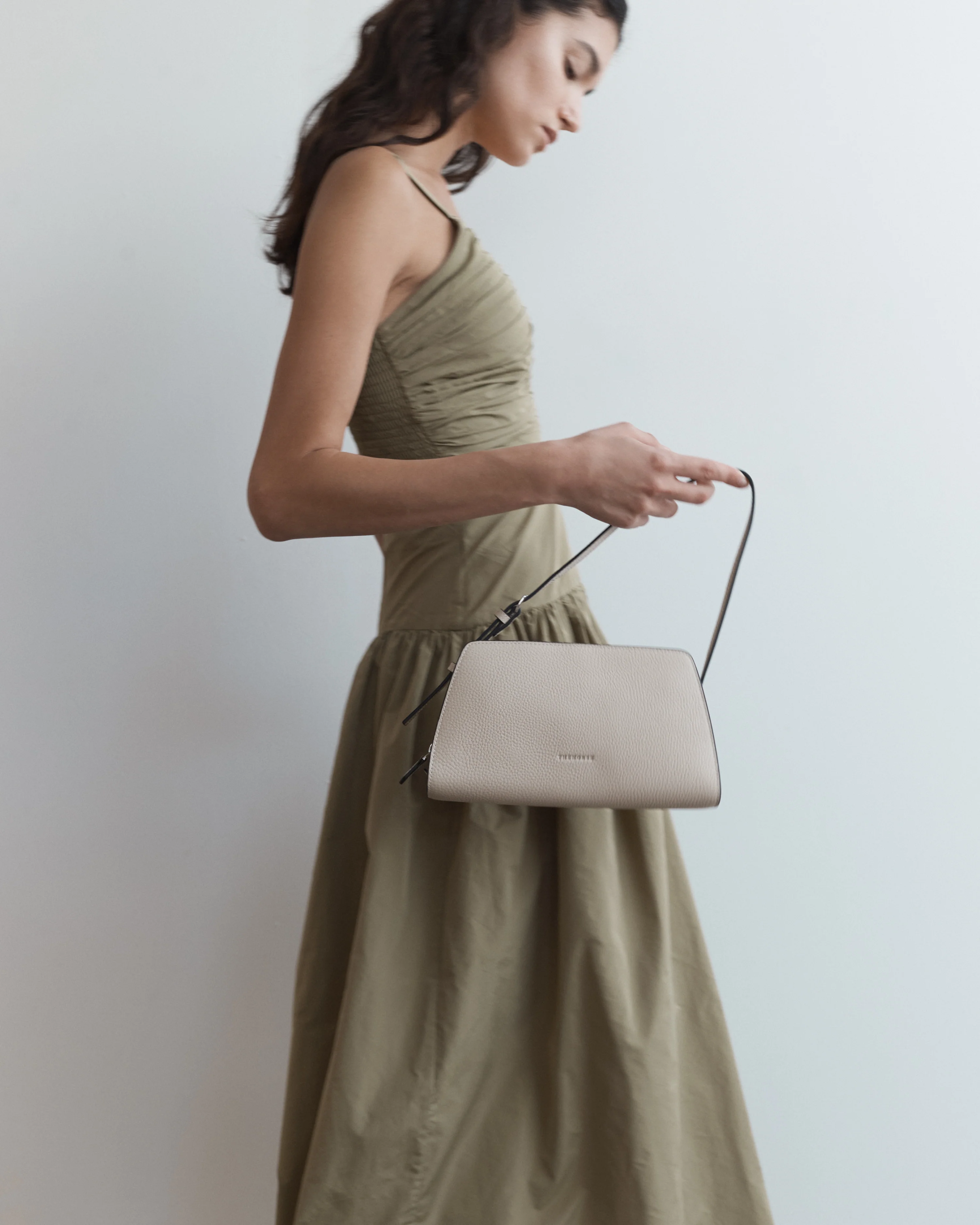 Clara Bag: Oat - Image 10