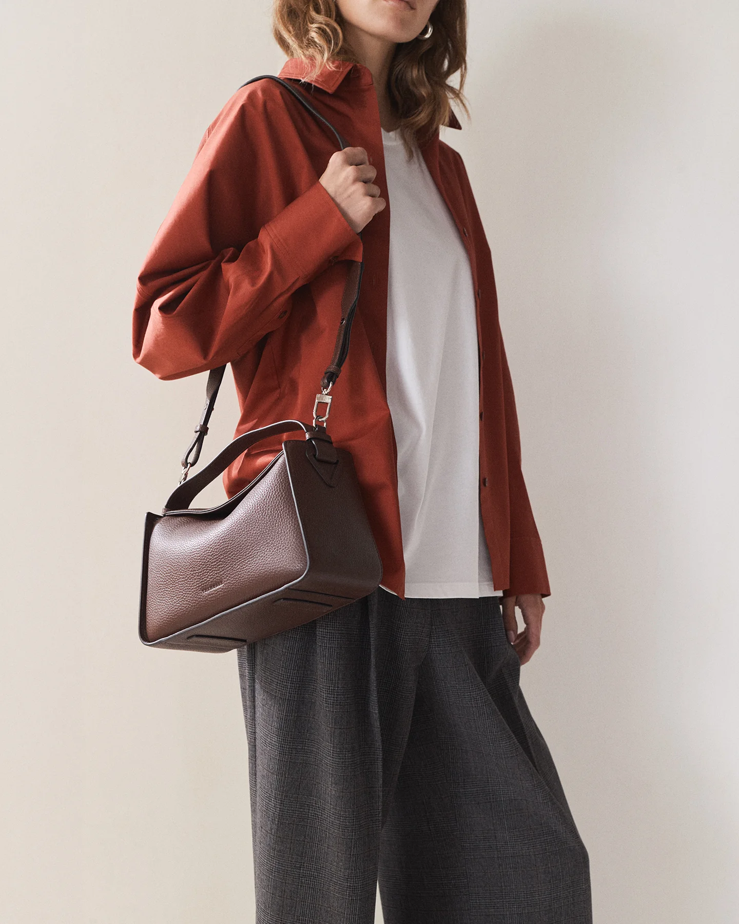 Clementine Bag: Coffee Pebbled Leather - Image 4