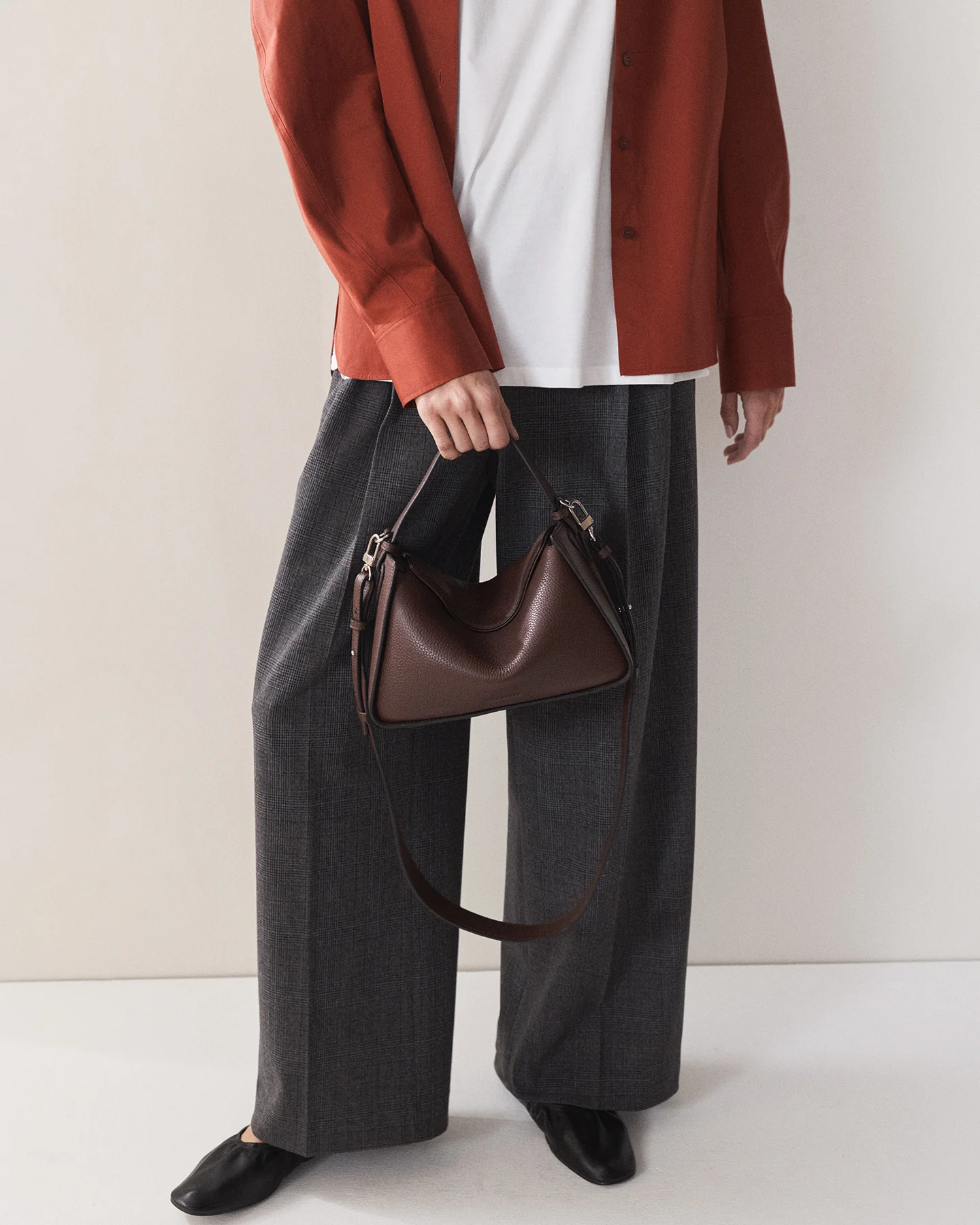 Clementine Bag: Coffee Pebbled Leather - Image 9