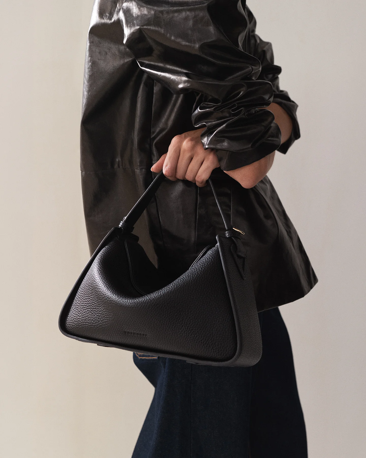 Clementine Bag: Black Pebbled Leather with Gold - Image 4