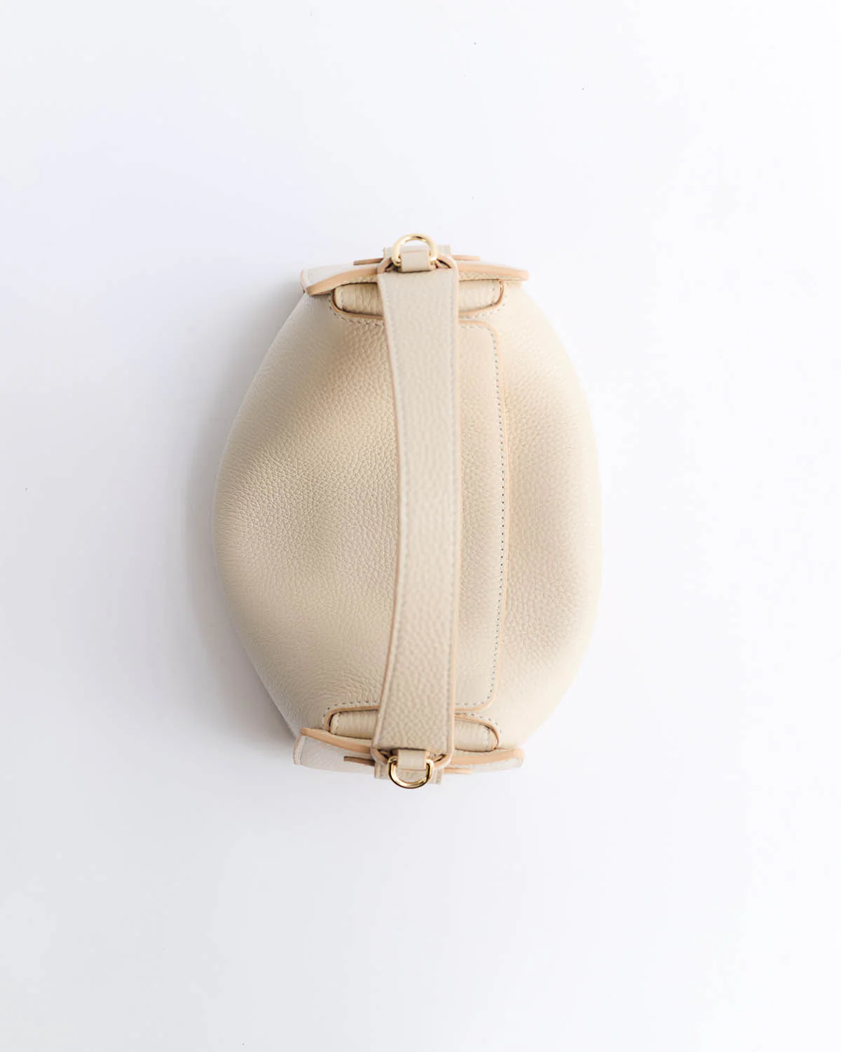 Clementine Bag: Oat Pebbled Leather with Gold - Image 4