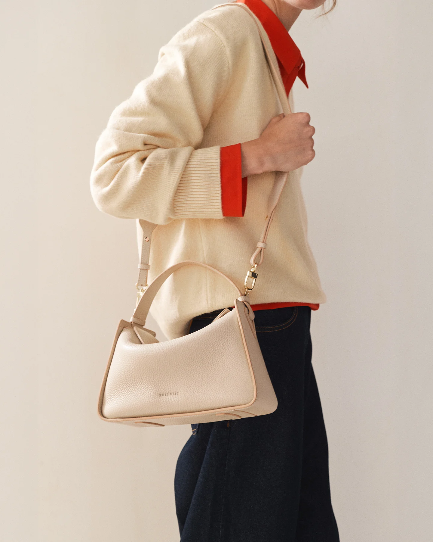 Clementine Bag: Oat Pebbled Leather with Gold - Image 6