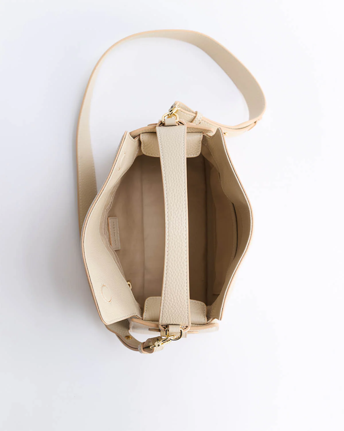 Clementine Bag: Oat Pebbled Leather with Gold - Image 9