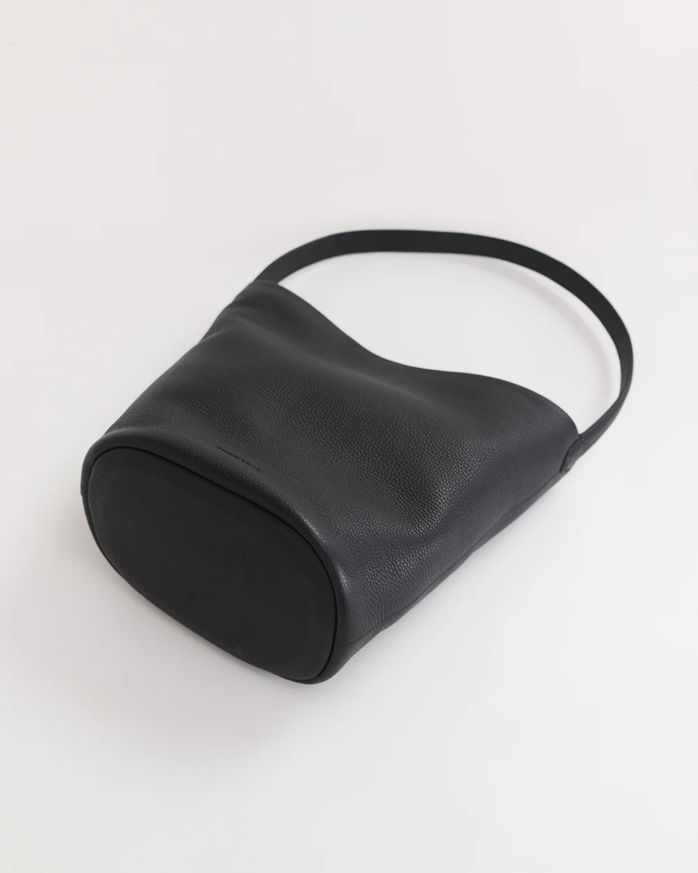 Esme Tote: Black - Image 6