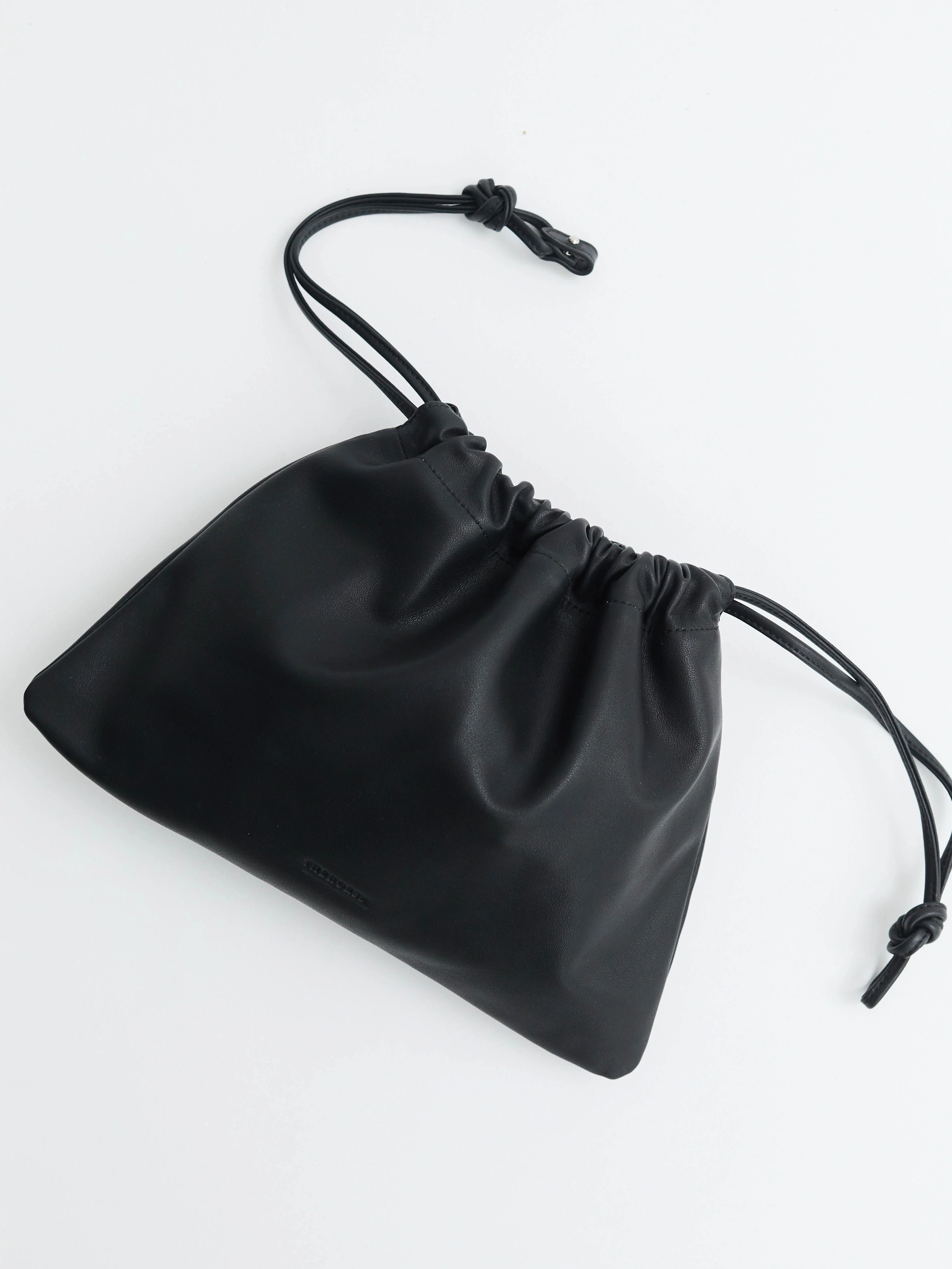 Fin Drawstring Bag: Black - Image 4