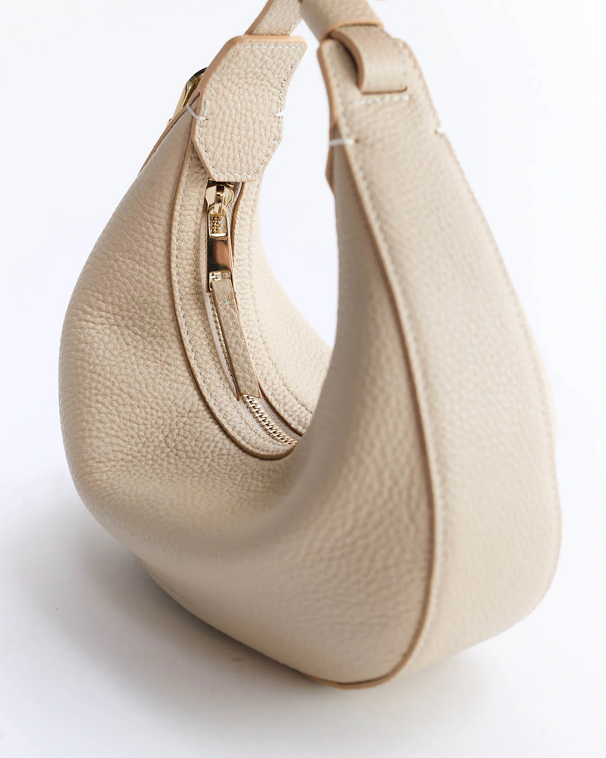 Friday Bag: Oat with Gold - Image 7