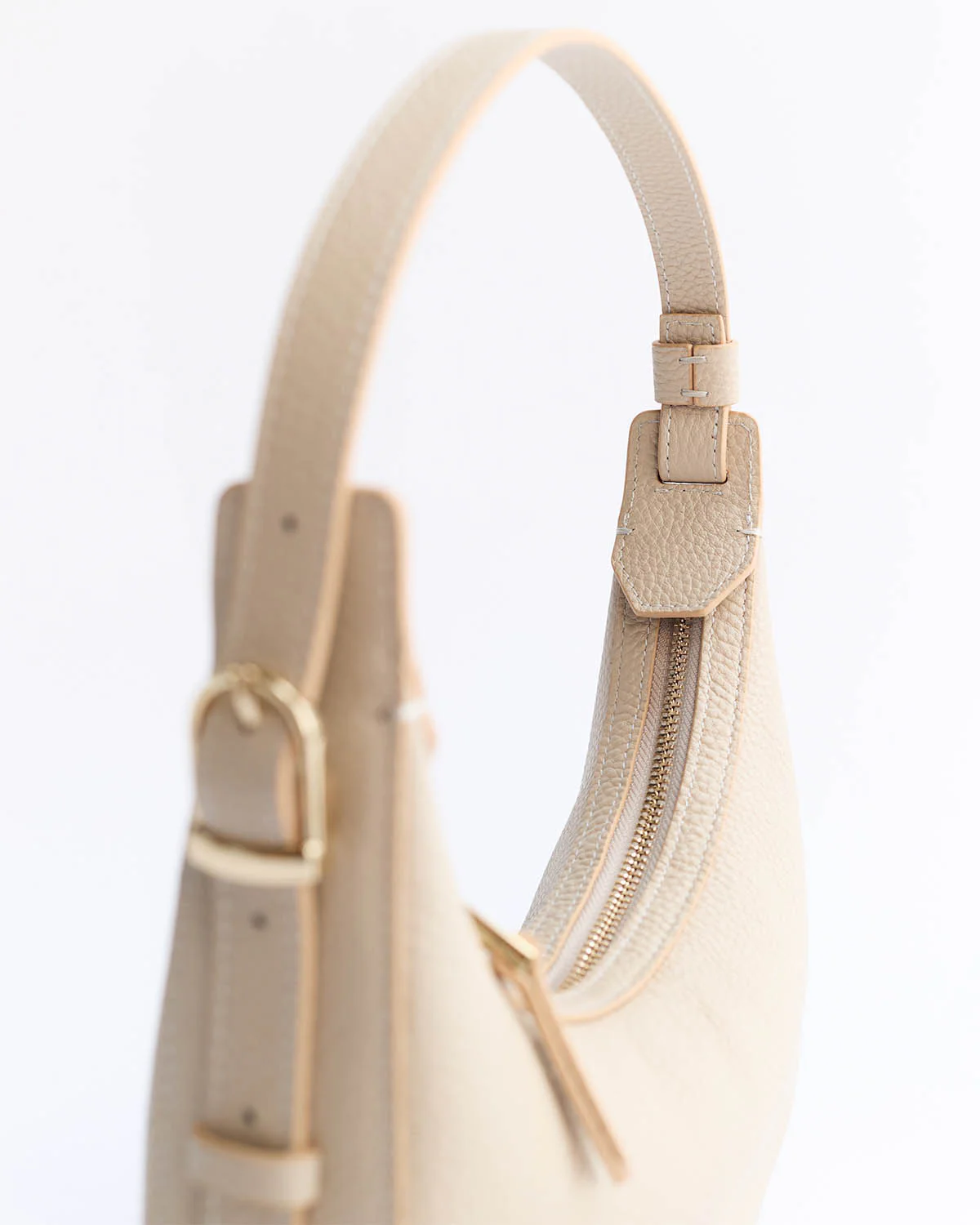 Friday Bag: Oat with Gold - Image 9