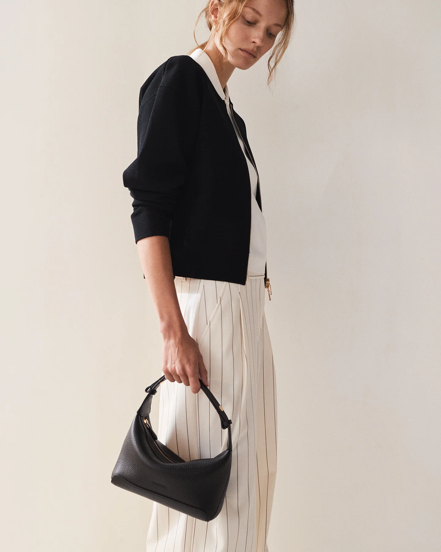 Harri Bag: Black Gold - Image 6