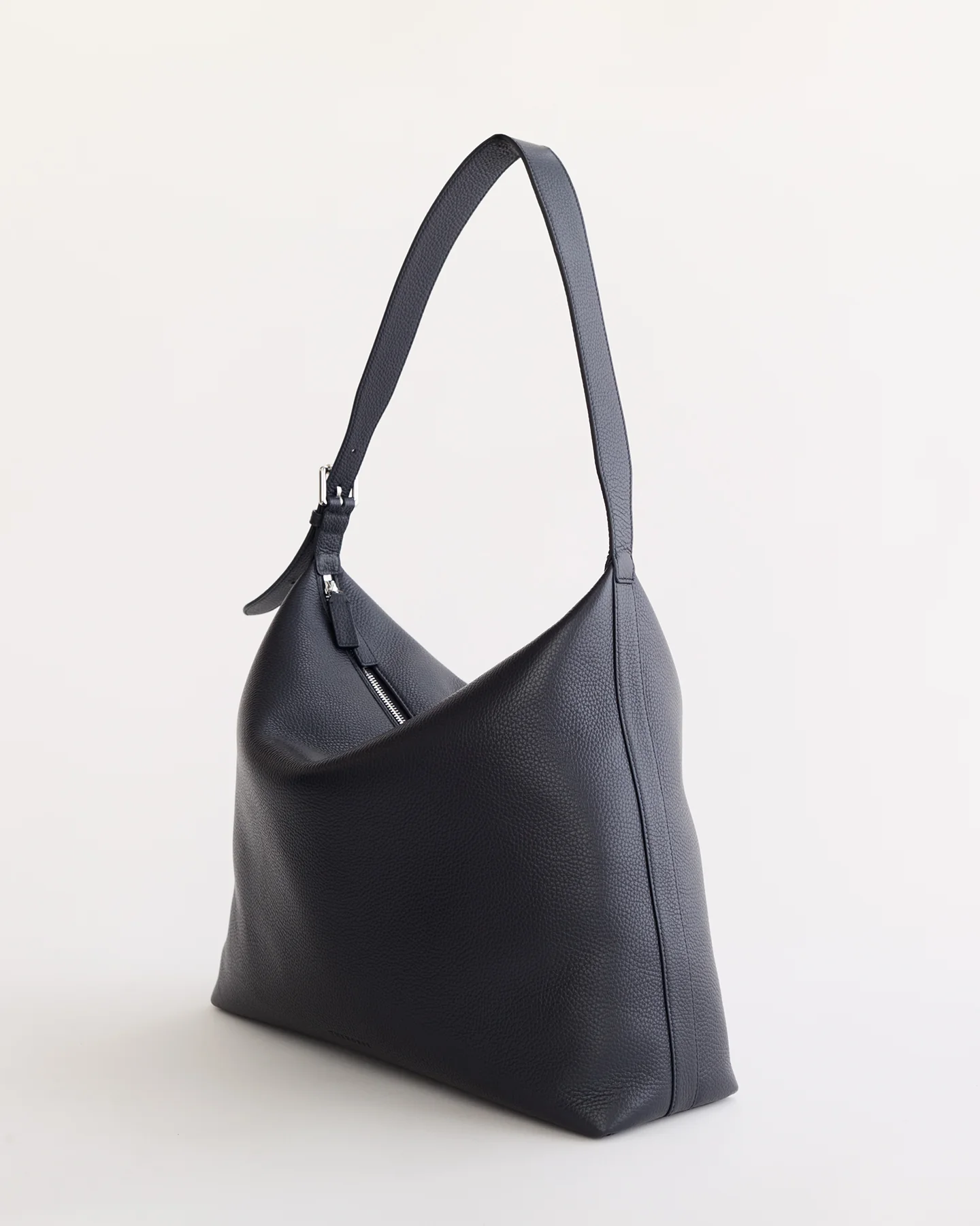 Large Daisy Bag: Navy - Image 3