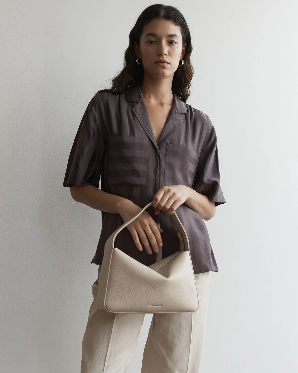 Mae Bag: Oat Pebbled Leather - Image 3