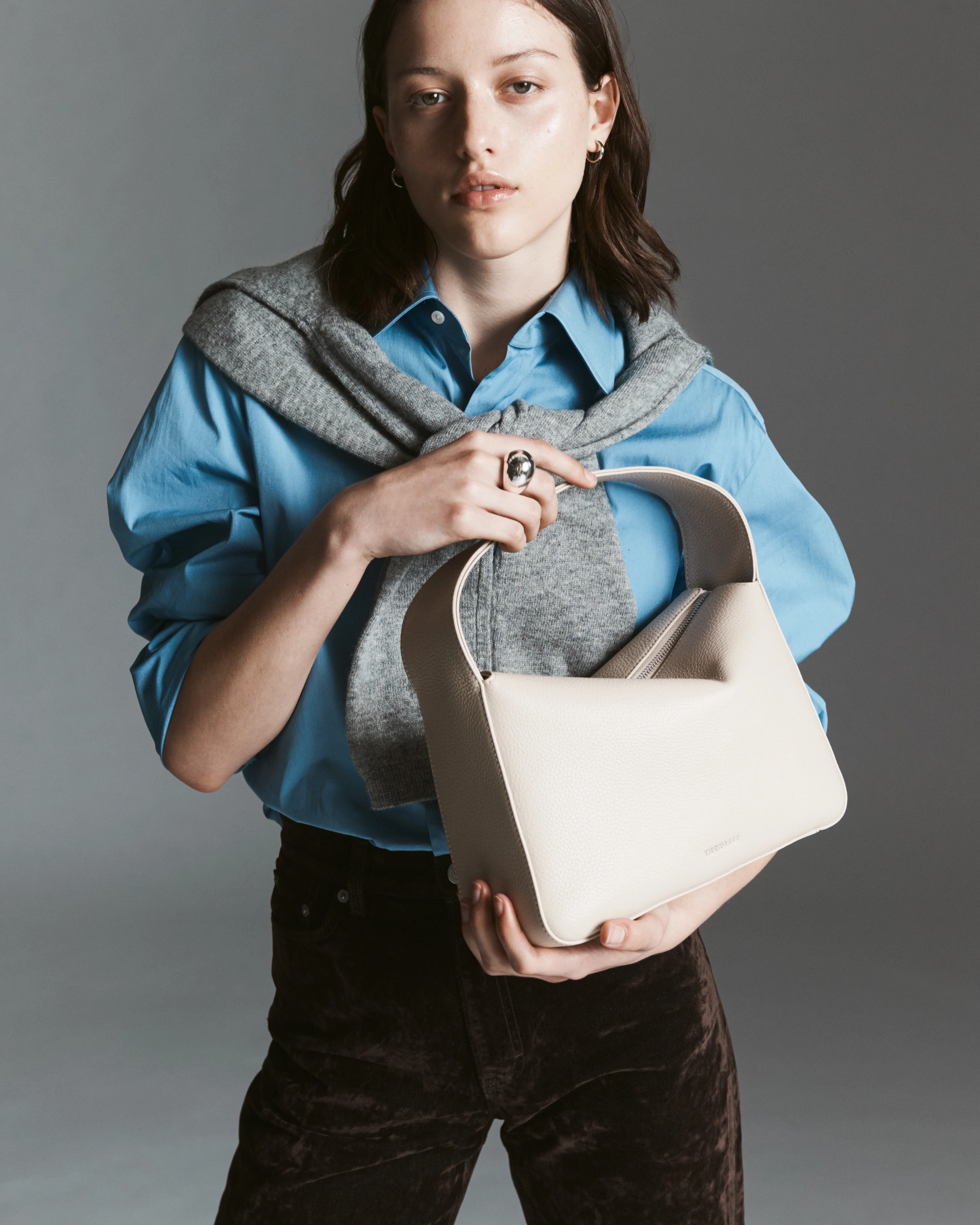 Mae Bag: Oat Pebbled Leather - Image 9
