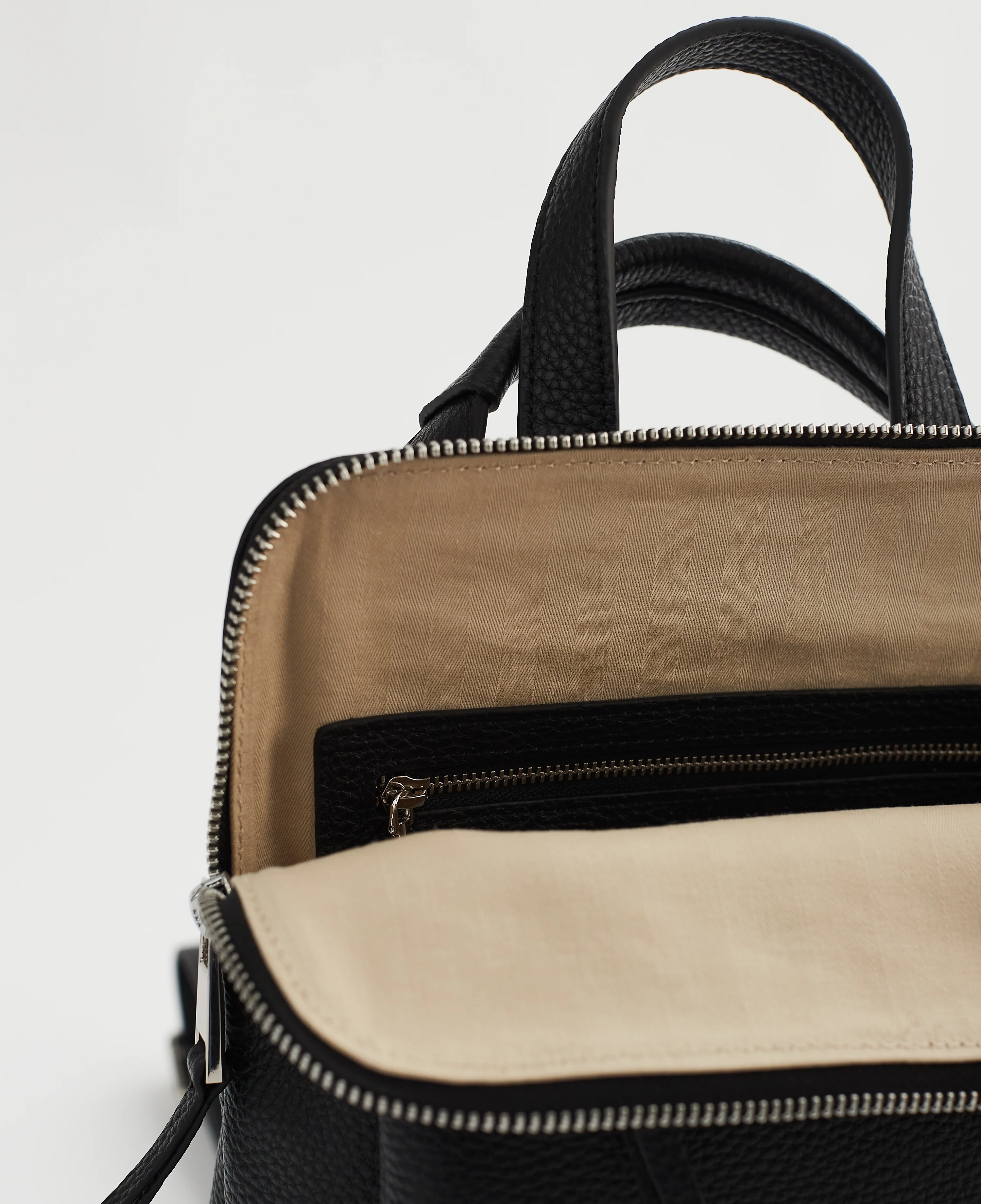 Mini Backpack: Black - Image 4