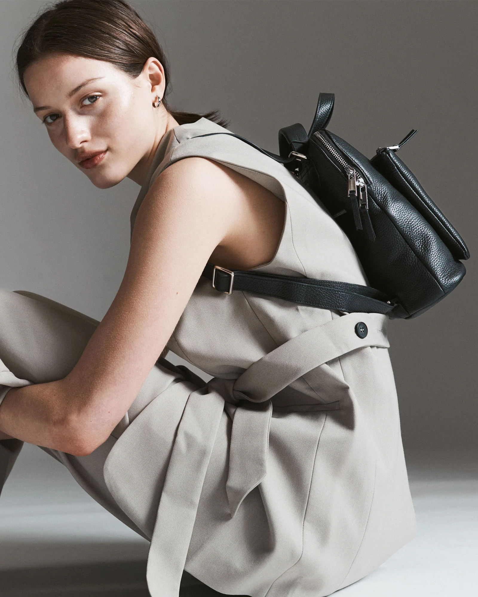 Mini Backpack: Black - Image 5