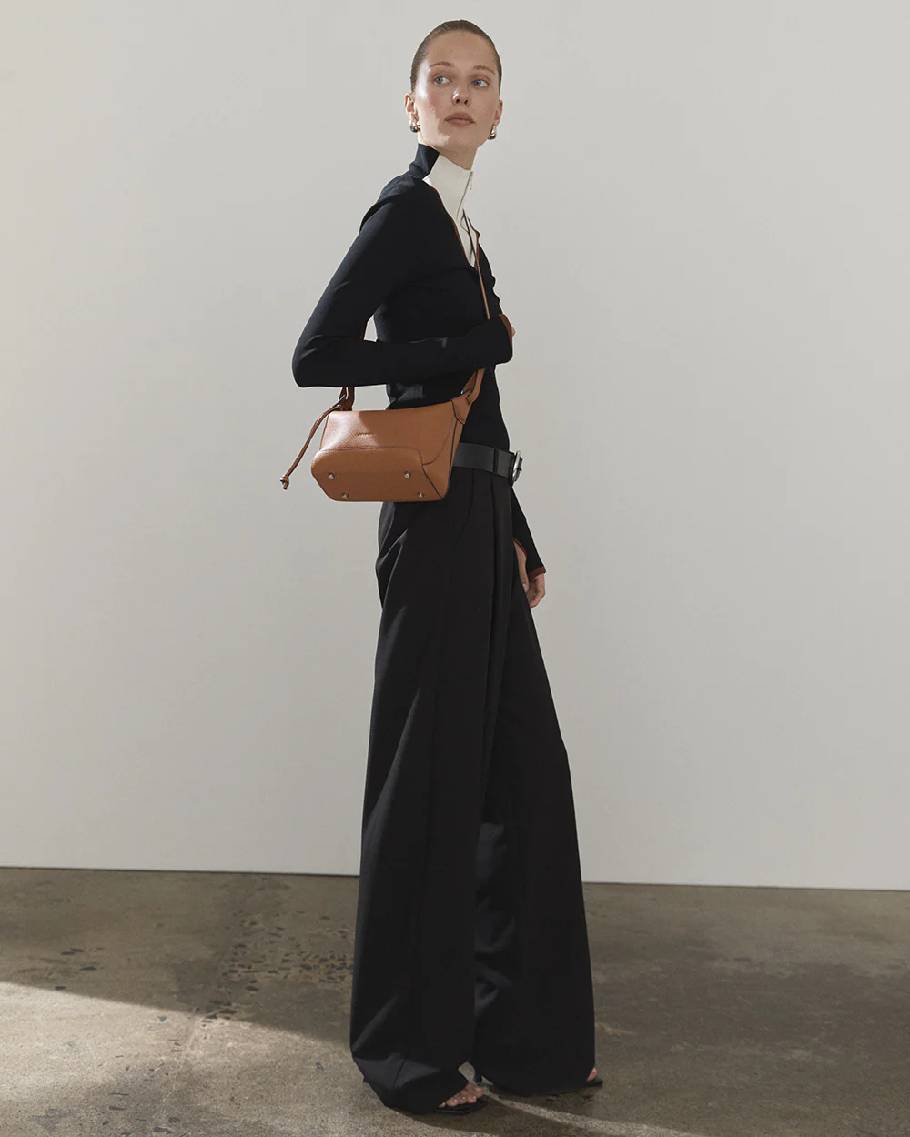 Mini Lou Bag: Tan - Image 11