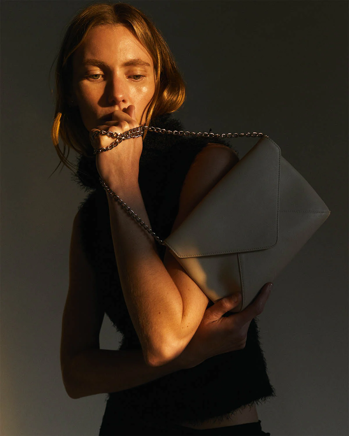 Stella Shoulder Bag: Oat - Image 10