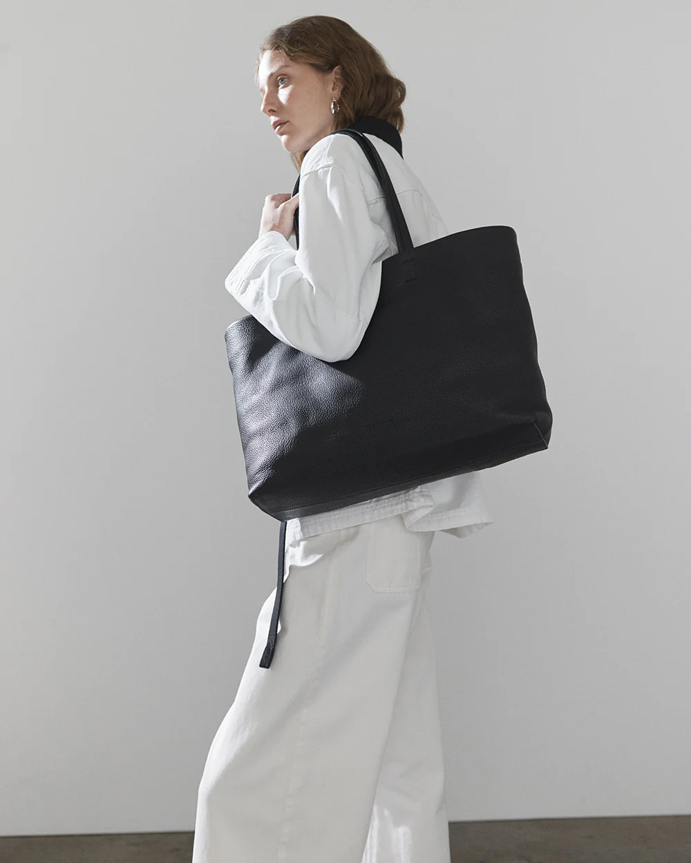 Teddy Tote: Black - Image 7