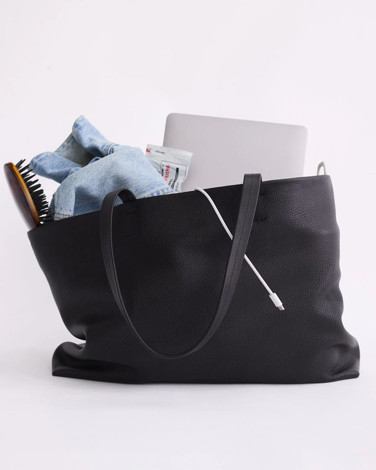 Teddy Tote: Black - Image 9